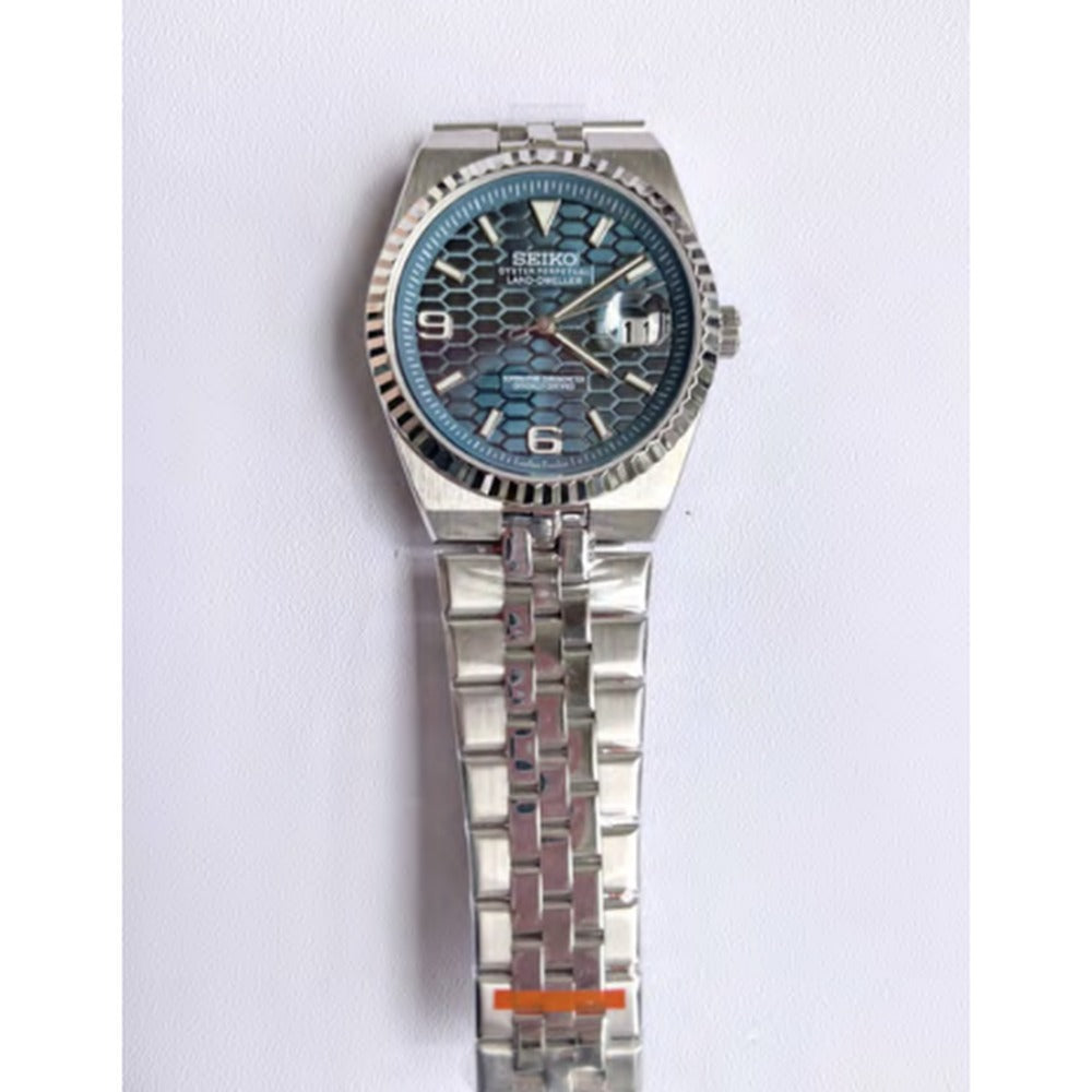 Land-Dweller Style · Dark Blue Honeycomb